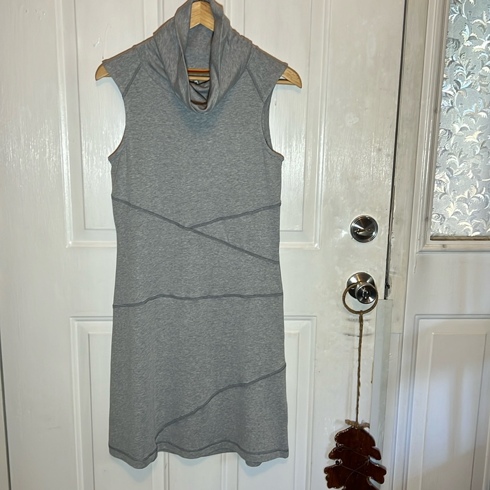 Sahalie NWOT Sleeveless Cowl Neck Dress size Small